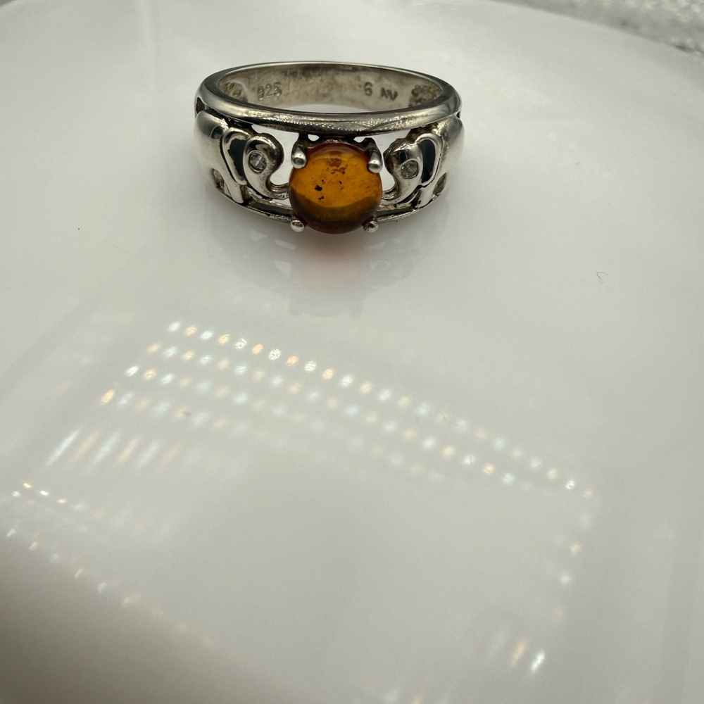 Silver stamped and signed by artisan size 6 with Amber Cabochon weight:9.16 G​ - Picture 5 of 7